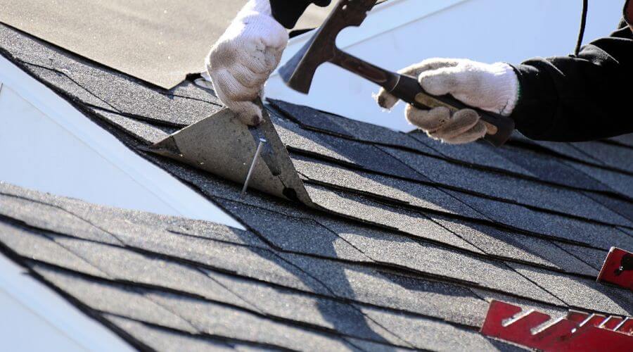 Expert new roof installation services in Eldred, IL